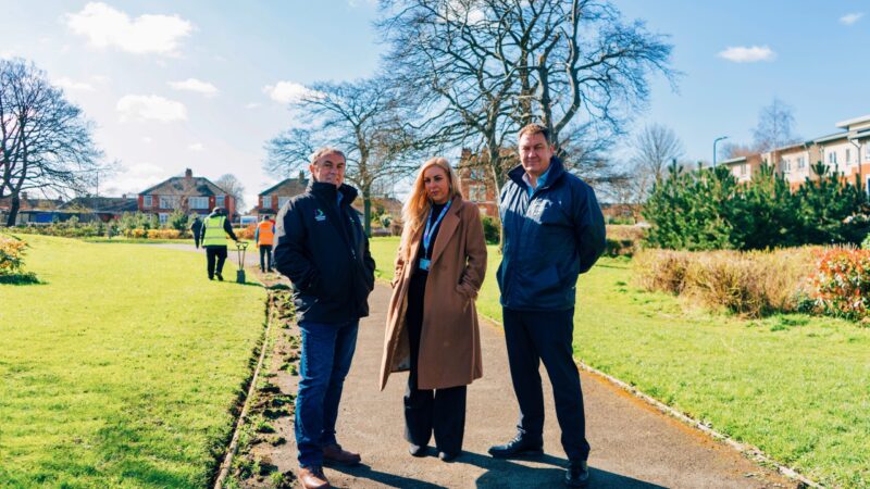 PCC Steve Turner at Community Payback scheme